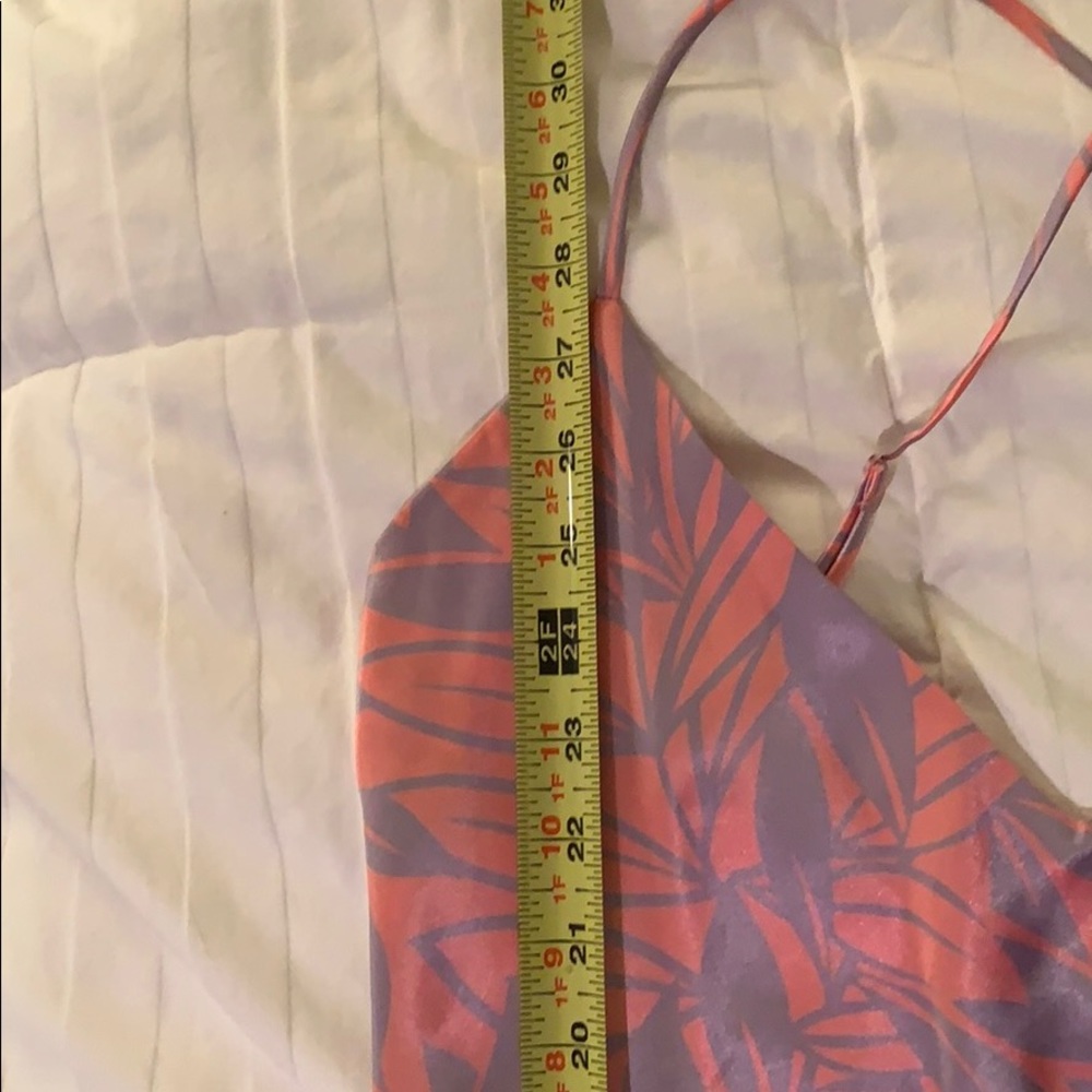 Victoria's Secret chemise - Picture 3 of 3